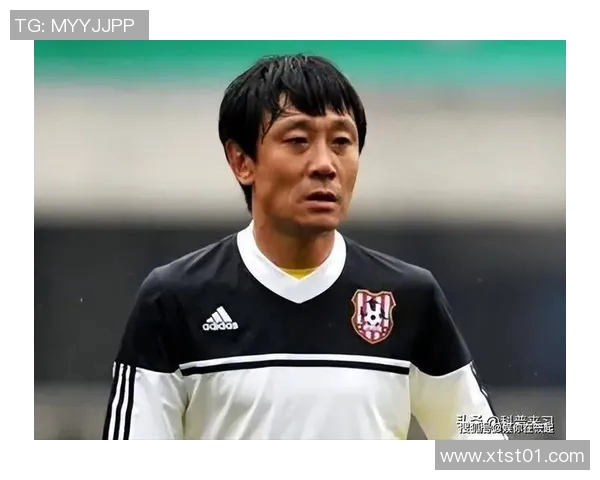 七十年代出生的足球传奇人物回顾与影响：从草根到顶峰的时代印记